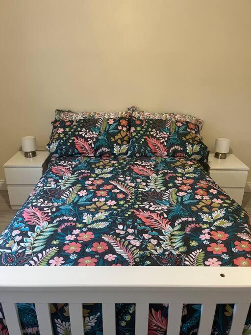 Cosy 4 Bed Bungalow In Quiet Residential Area! Strabane Exterior foto